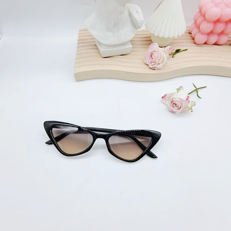 Retro Cat Eye Sunglasses