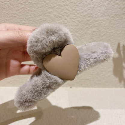 Plush Heart Claw Clip