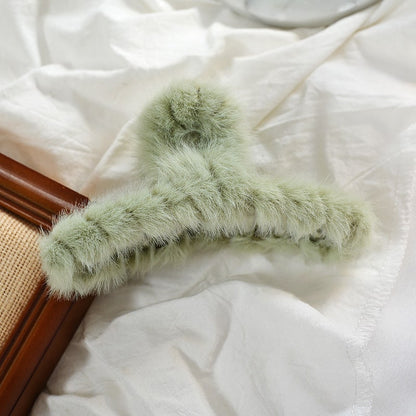 Fur Claw Clip