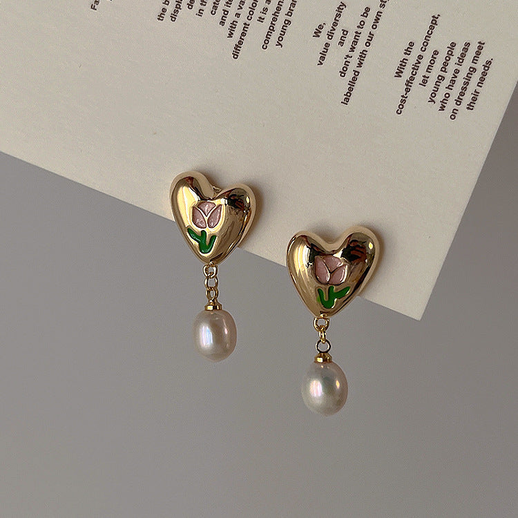 Tulip Heart Pearl Earrings